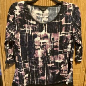 Simply Vera Vera Wang Black and Pink Graphic Fitted Blouse